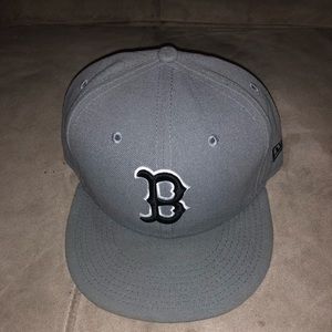 Boston Red Sox Fitted Baseball Cap